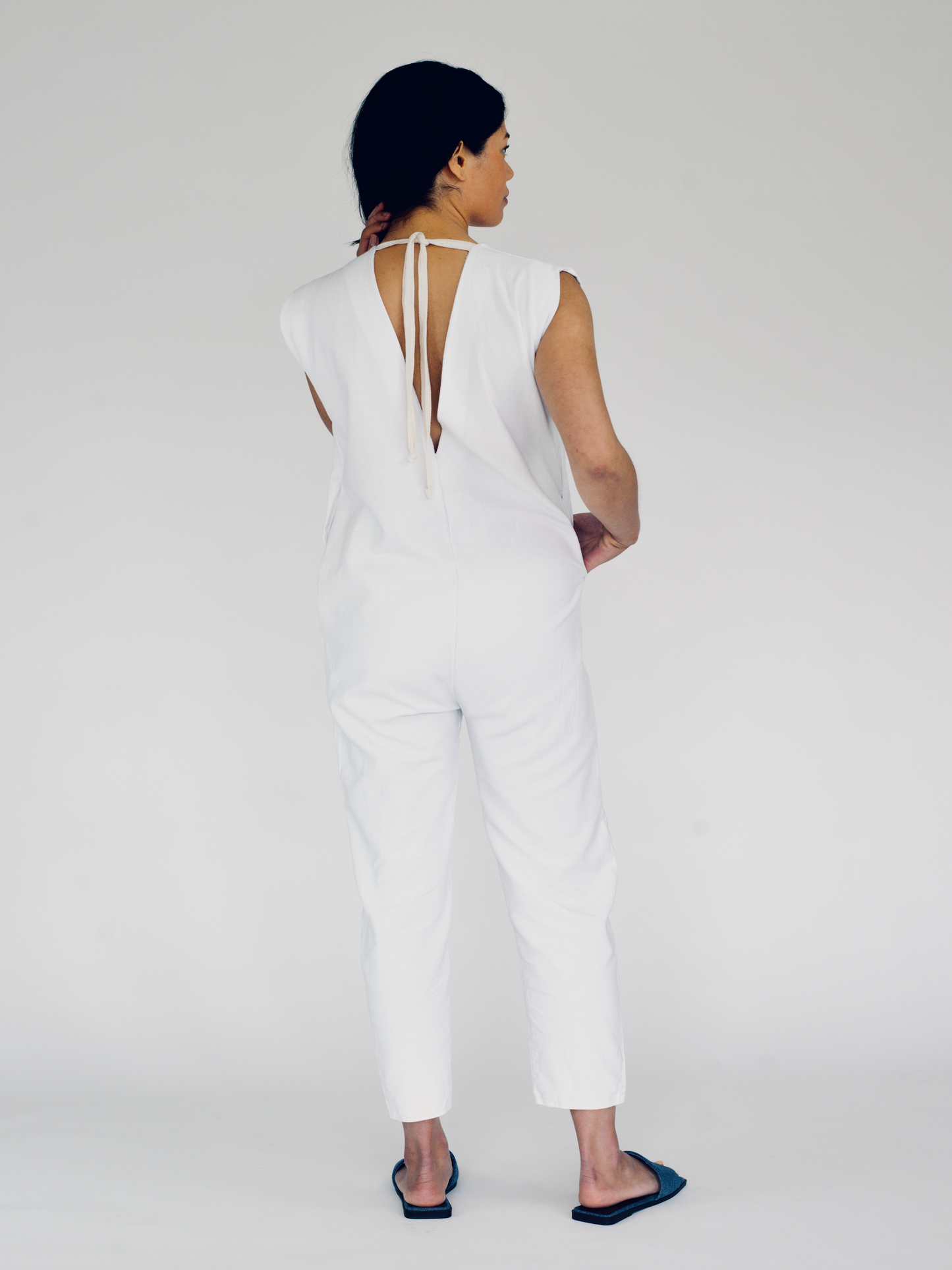 ANGL JUMPSUIT in white canvas