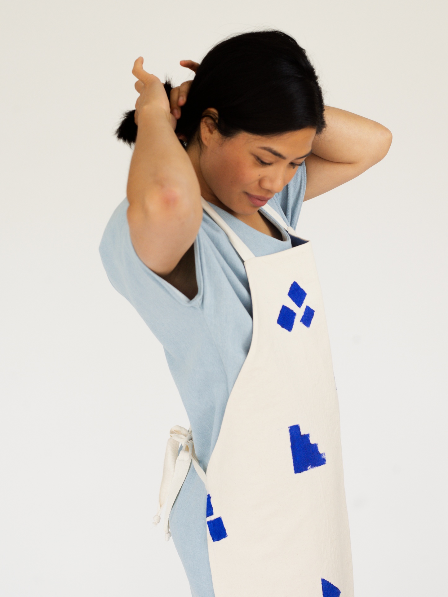 GEO APRON (reversible) in natural canvas